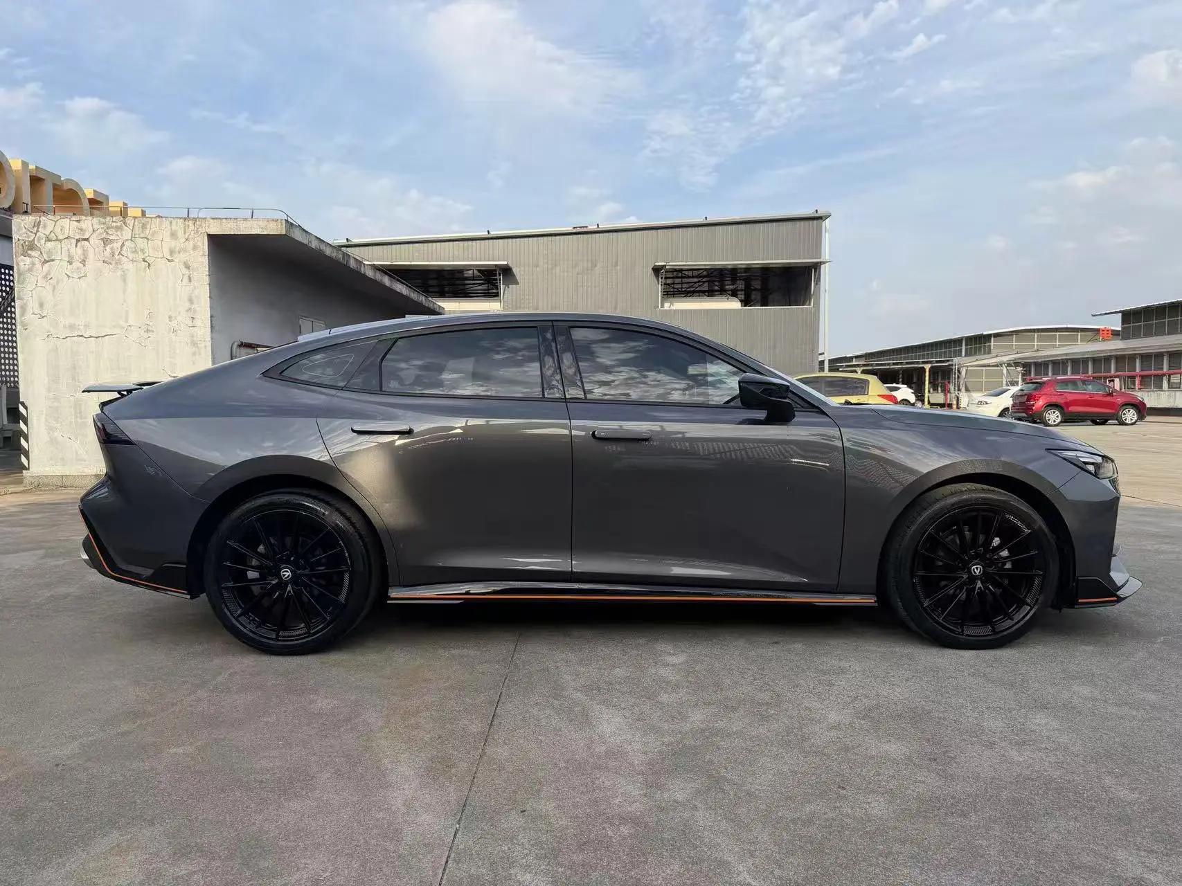 ChangAn UNI-V 2022 1.5T Sports Edition 3