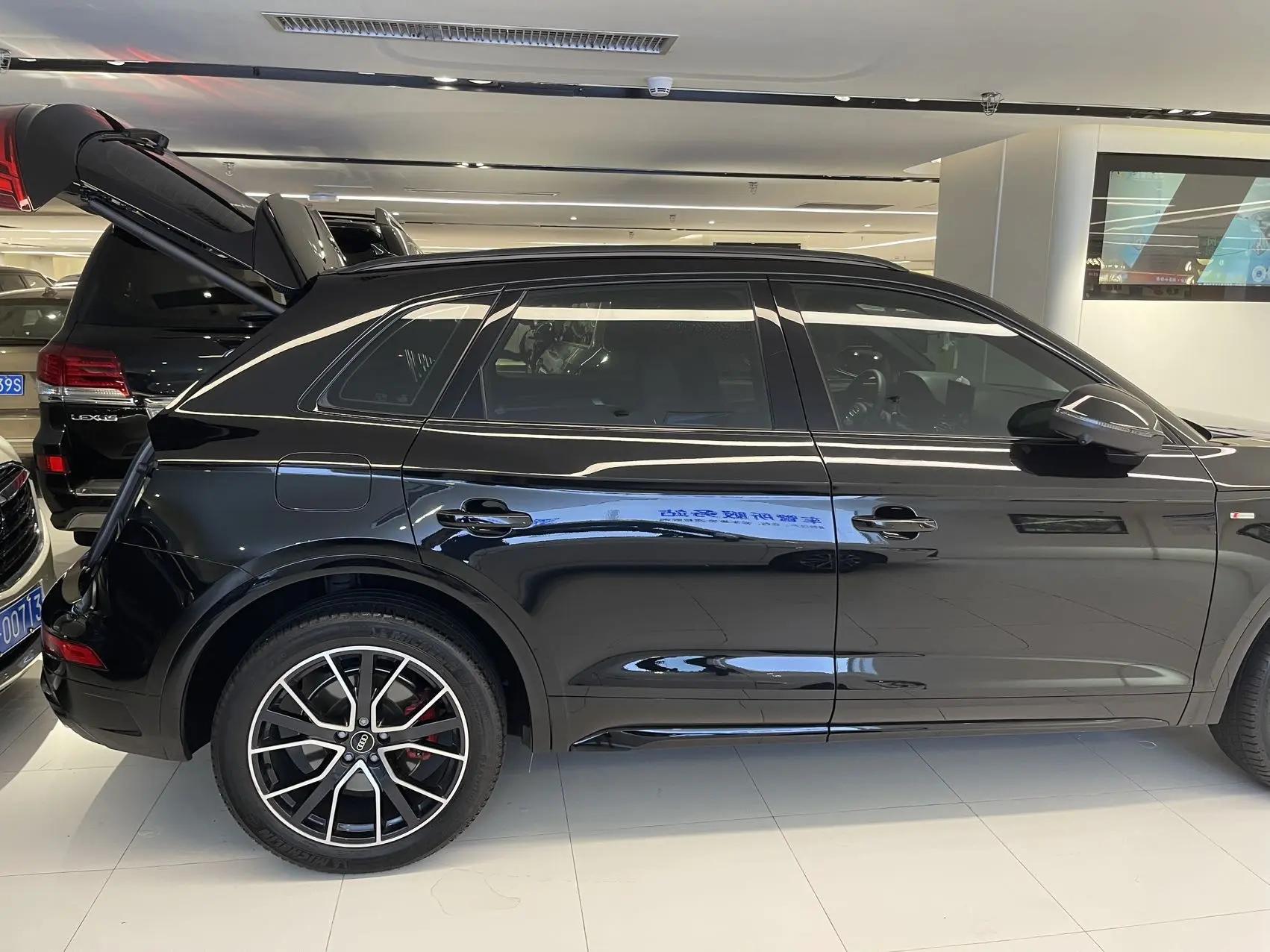 Audi 2023 Q5L 2.0TFSI 45TFSI luxury dynamic automatic transmission 7