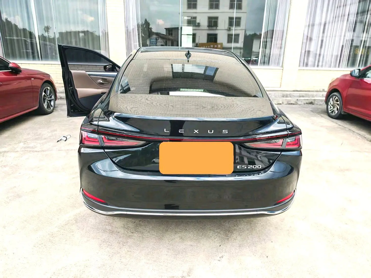 Lexus ES 2022 200 Excellence Edition 2