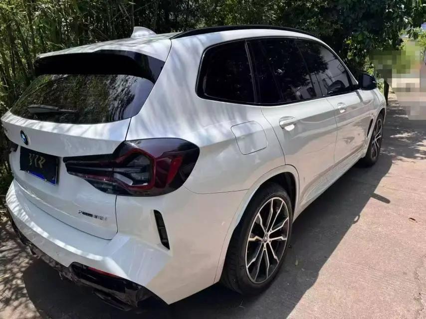 BMW X3 2022 xDrive30i Leading M Obsidian Night Suit 2