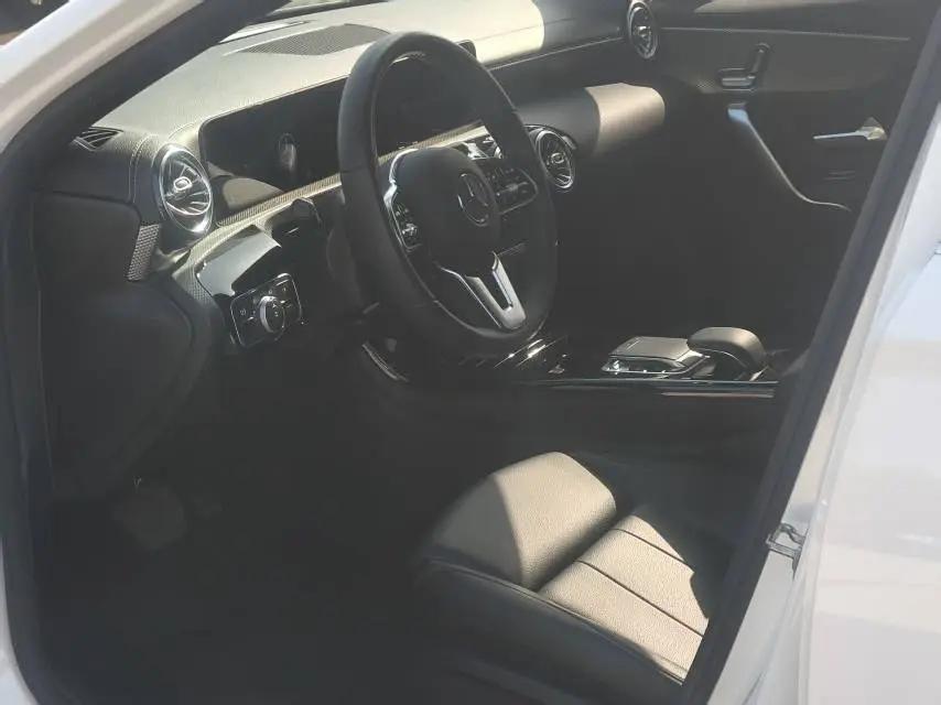 Mercedes Benz Class A 2020 A 200 L 3