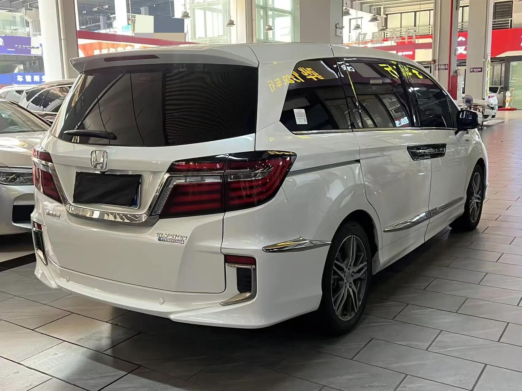 Elyson 2019 2.0L Hybrid Deluxe Edition 4