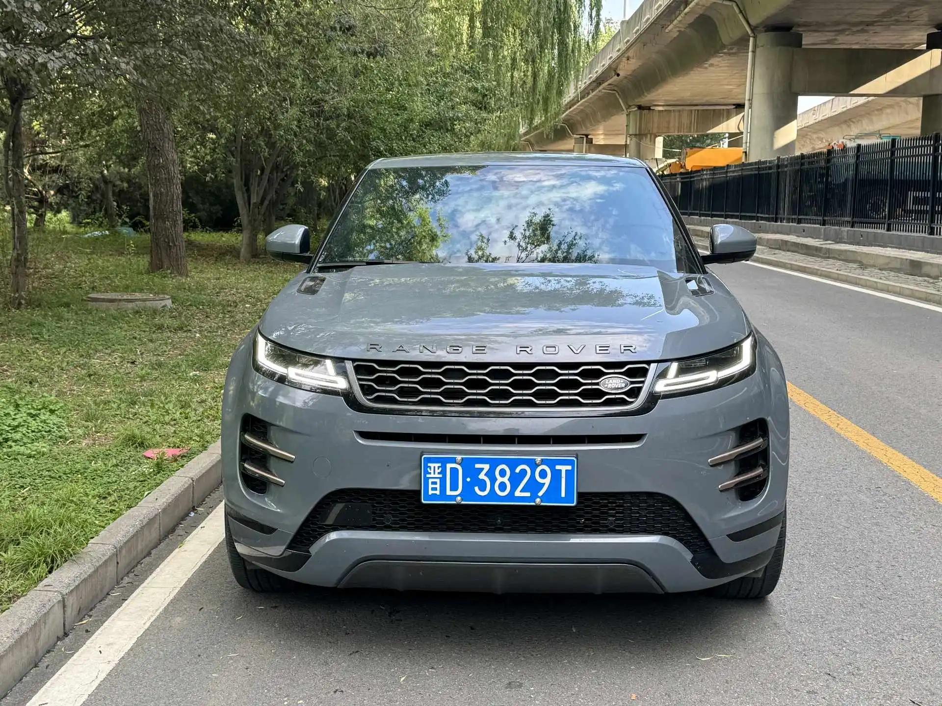 Range Rover Aurora 2020 249PS R-DYNAMIC S Obsidian Black Sports Edition 2