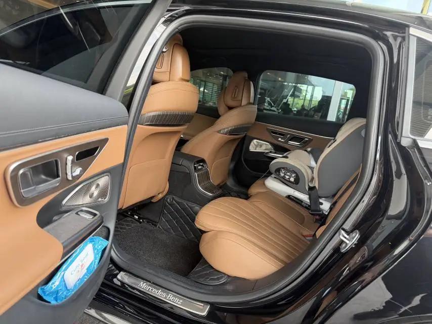 Mercedes Benz E-Class 2024 Model E 300 L 48V 2.0T Luxury Automatic 5