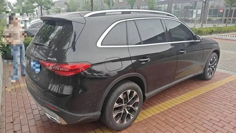 Mercedes Benz 2024 GLC 260 L 4MATIC 48V 2.0T Dynamic 5-Seater Automatic 3