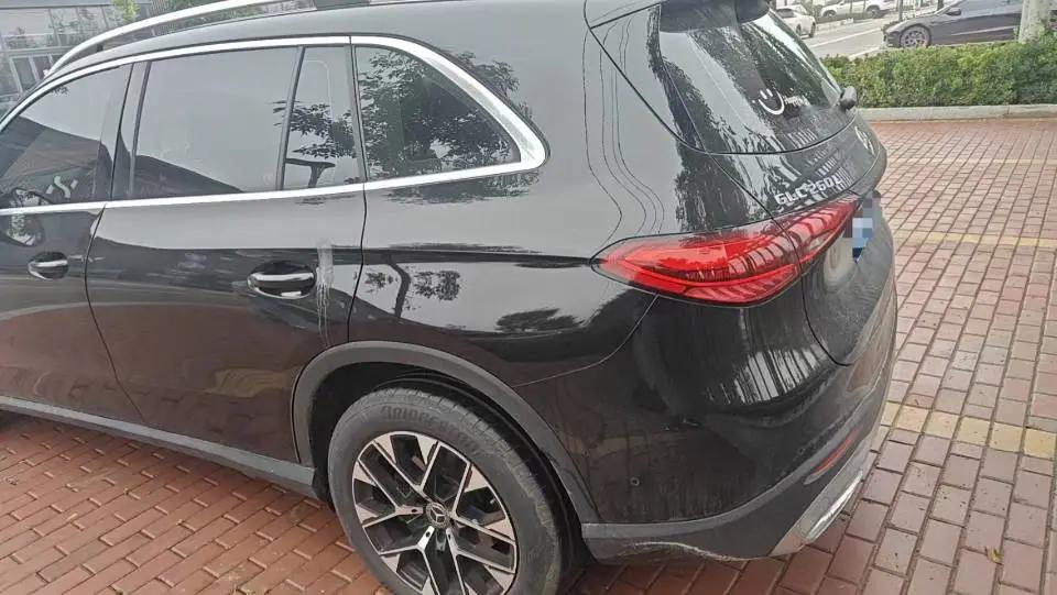 Mercedes Benz 2024 GLC 260 L 4MATIC 48V 2.0T Dynamic 5-Seater Automatic 5