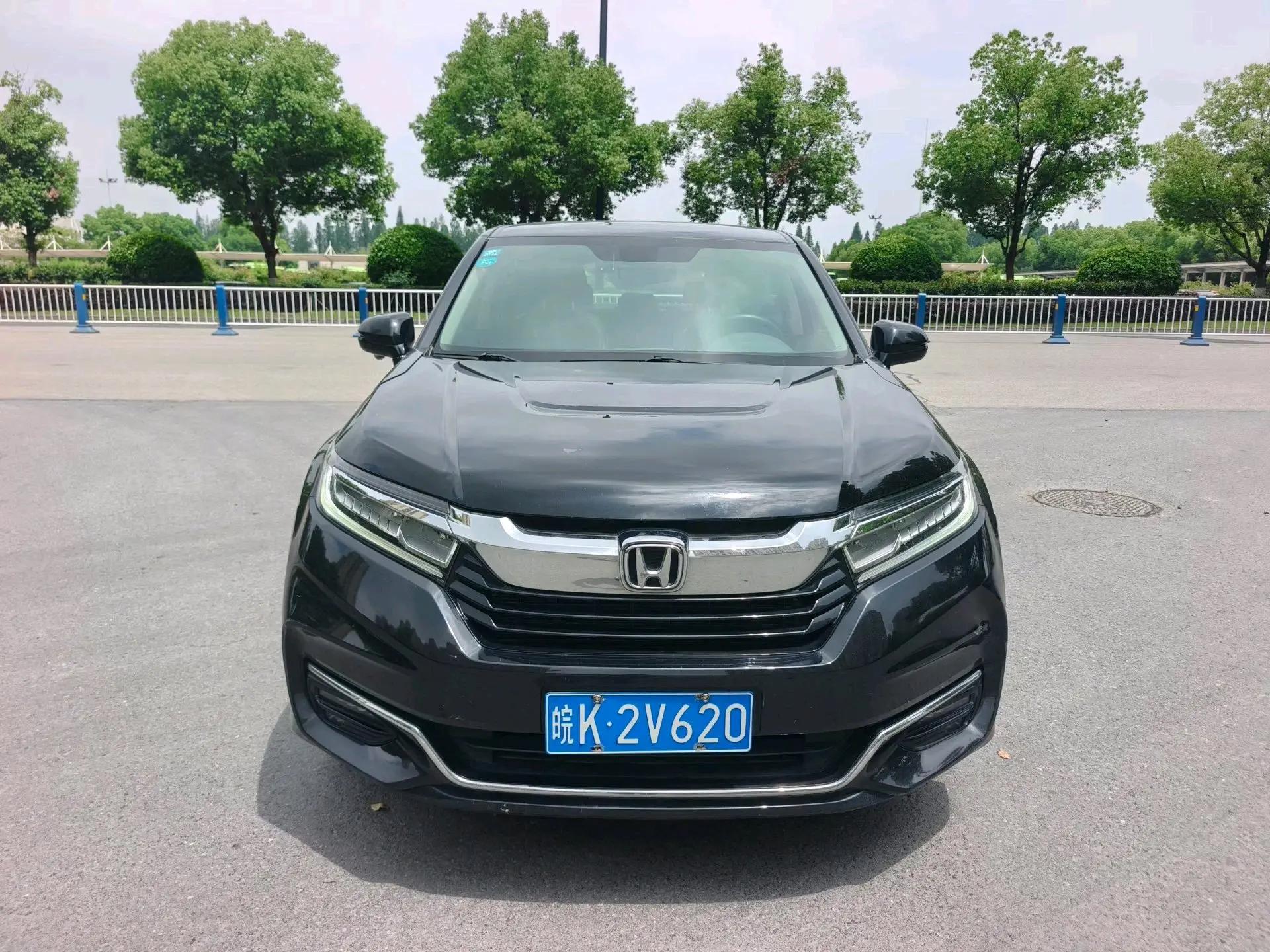 Crown Road 2020 370TURBO Two-Drive Deluxe Edition 2