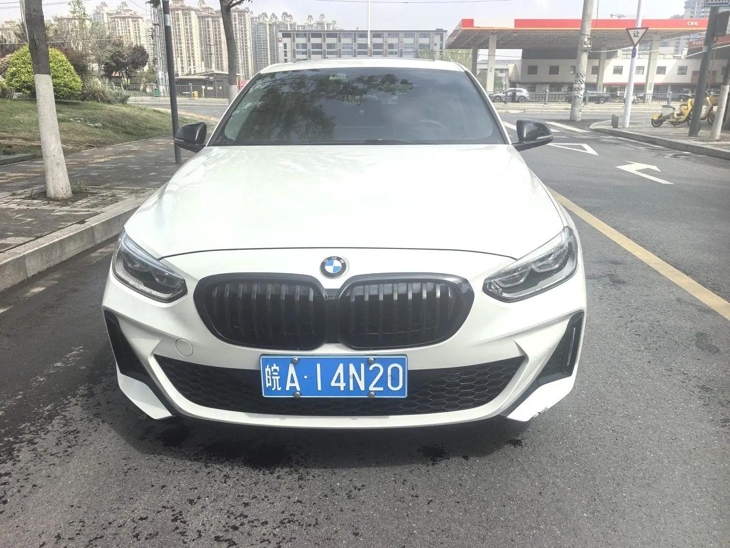 BMW 1 Series 2023 125i 2.0T M Sport Night Edition Automatic 3