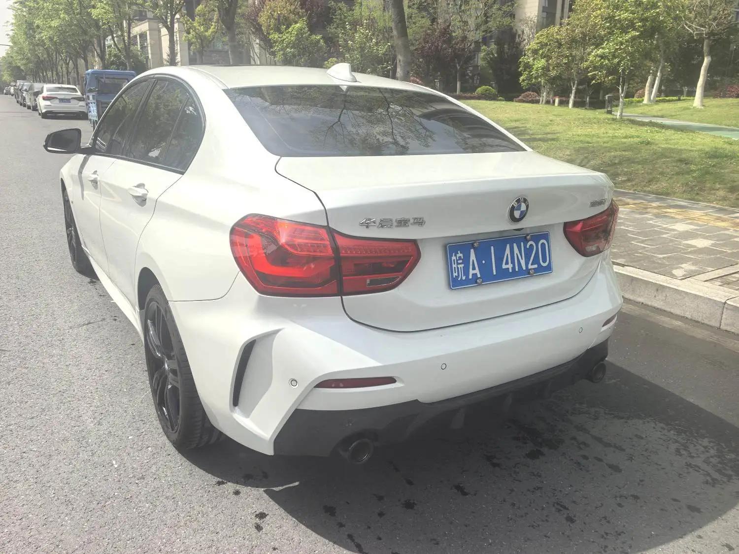 BMW 1 Series 2023 125i 2.0T M Sport Night Edition Automatic 5