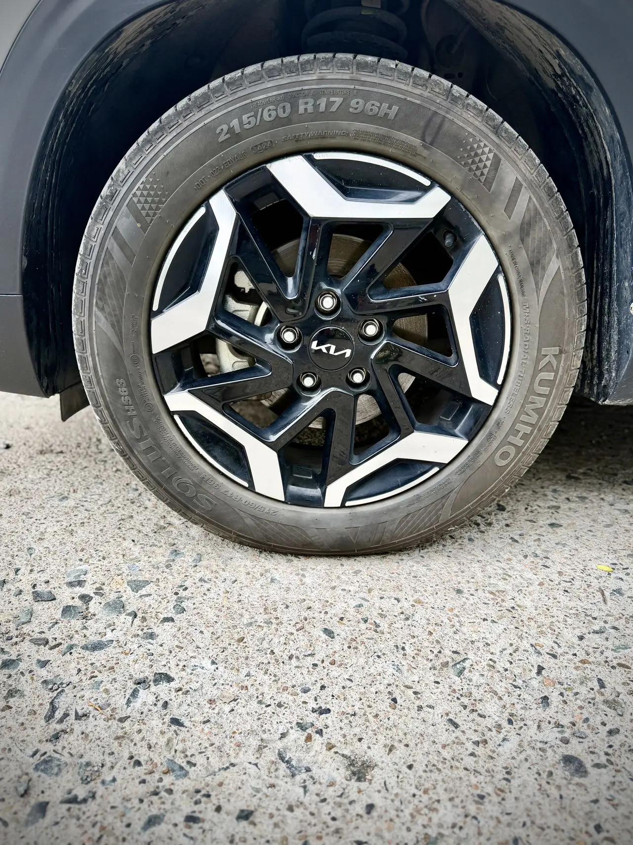Setus 2023 1.5L CVT Premium Edition 9