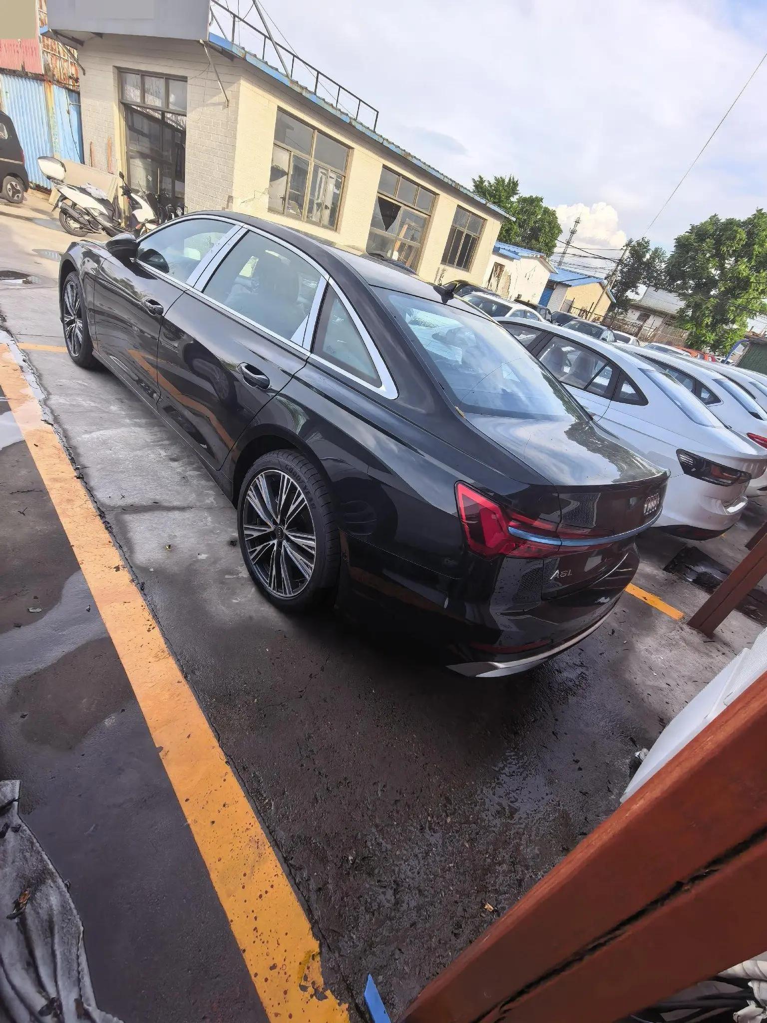 Audi 2026 A6L 2.0TFSI 45TFSI Quattro Selected Dynamic Automatic 4