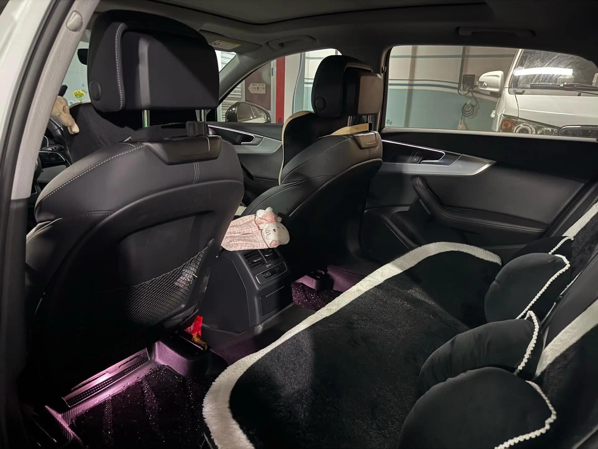 Audi A4L 2022 Model 40 TFSI Luxury Dynamic Version 4