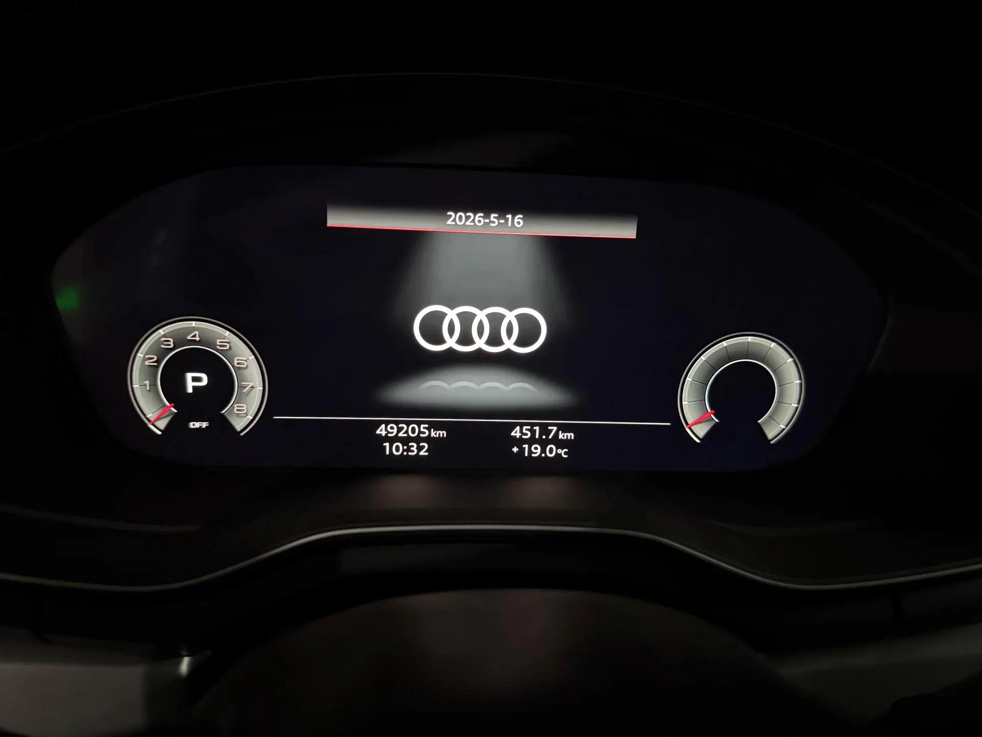 Audi A4L 2022 Model 40 TFSI Luxury Dynamic Version 6