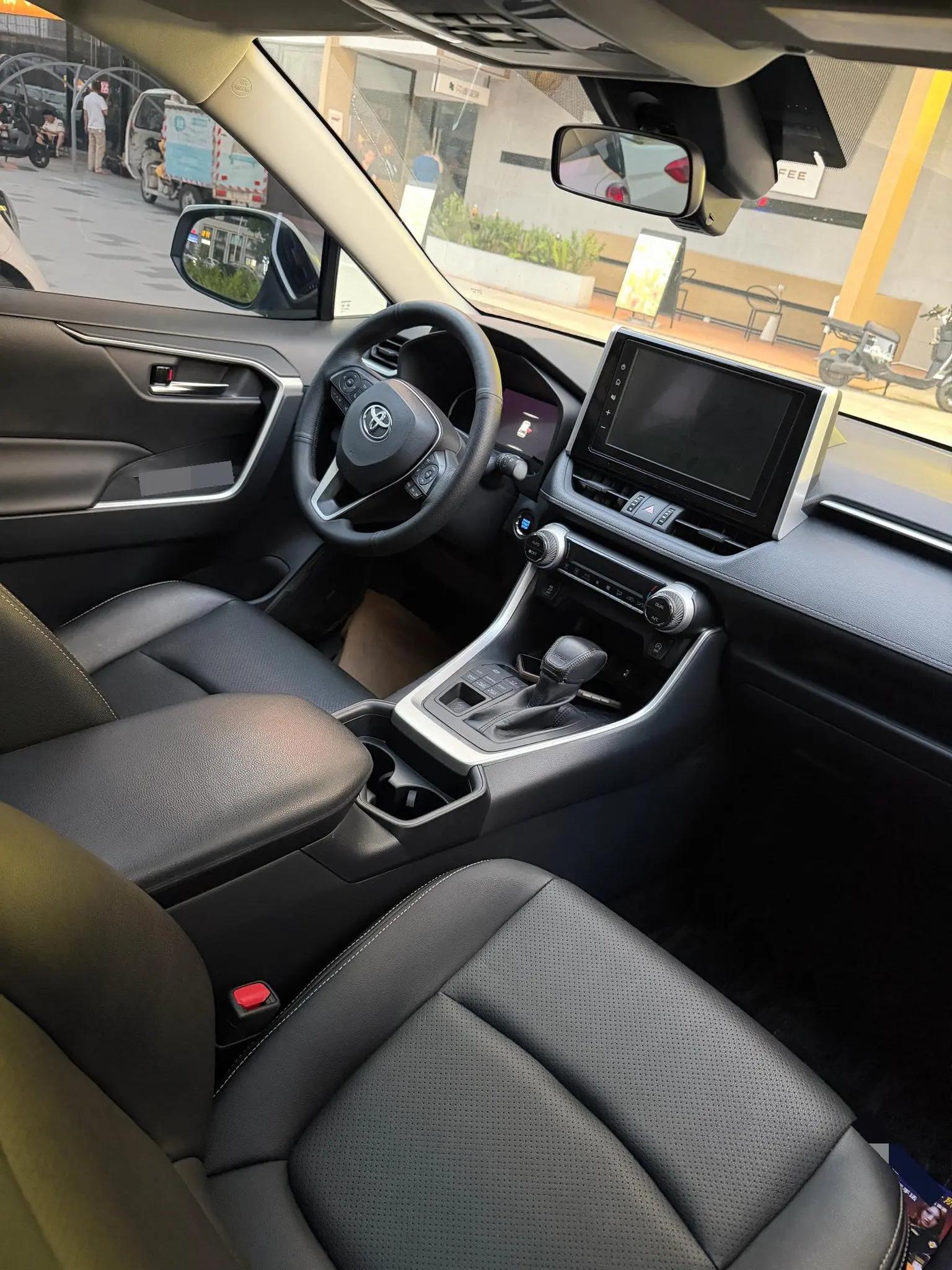 RAV4 Rongfeng 2020 2.0L CVT Four-wheel Drive Fashion PLUS Edition 7