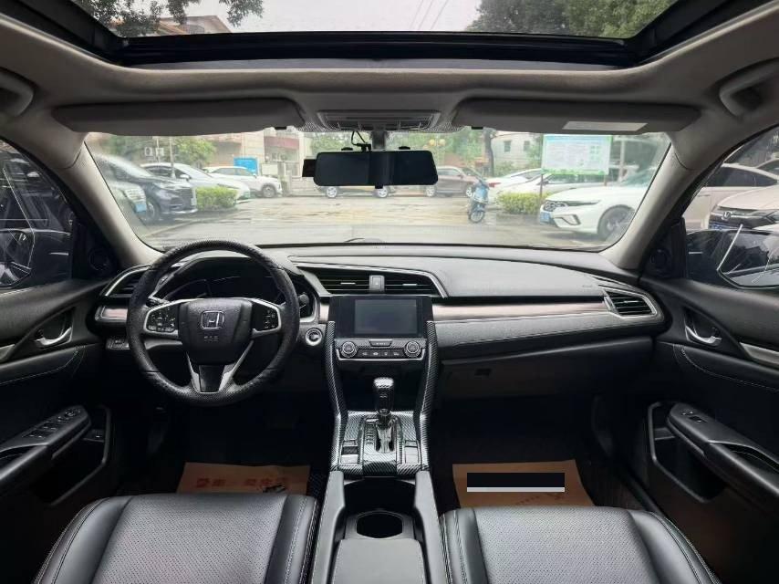 Civic 2019 220TURBO CVT Dynamic Edition National V 4