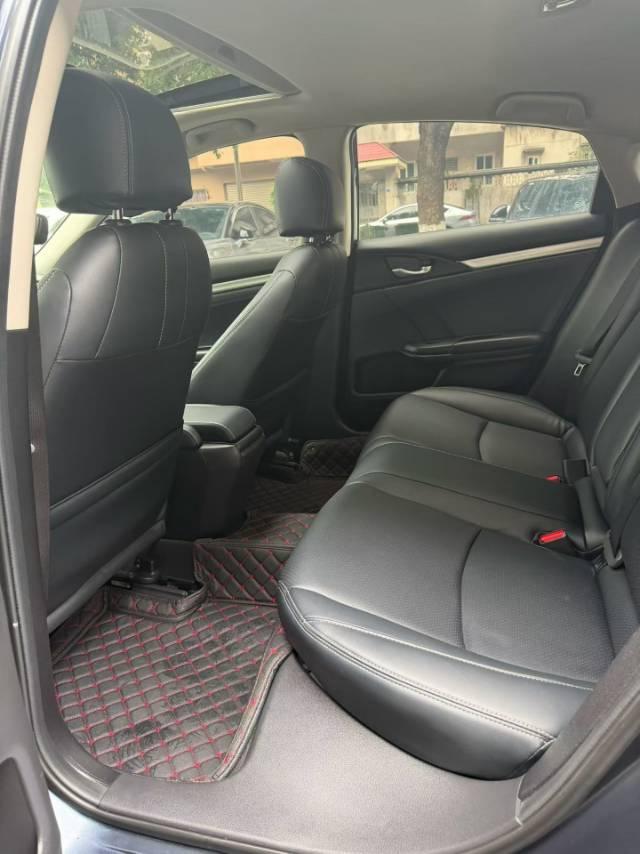 Civic 2019 220TURBO CVT Dynamic Edition National V 6