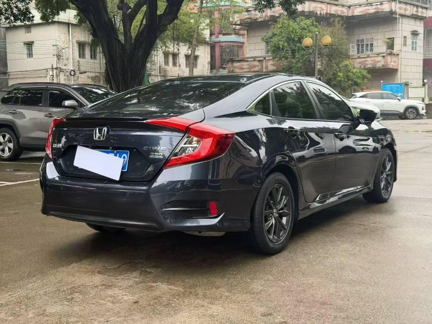 Civic 2019 220TURBO CVT Dynamic Edition National V 7