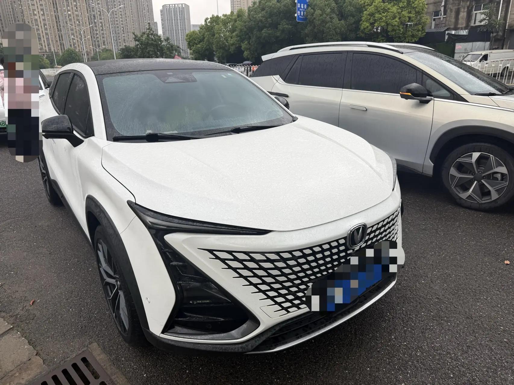 ChangAn UNI-T 2022 1.5T Excellence 3