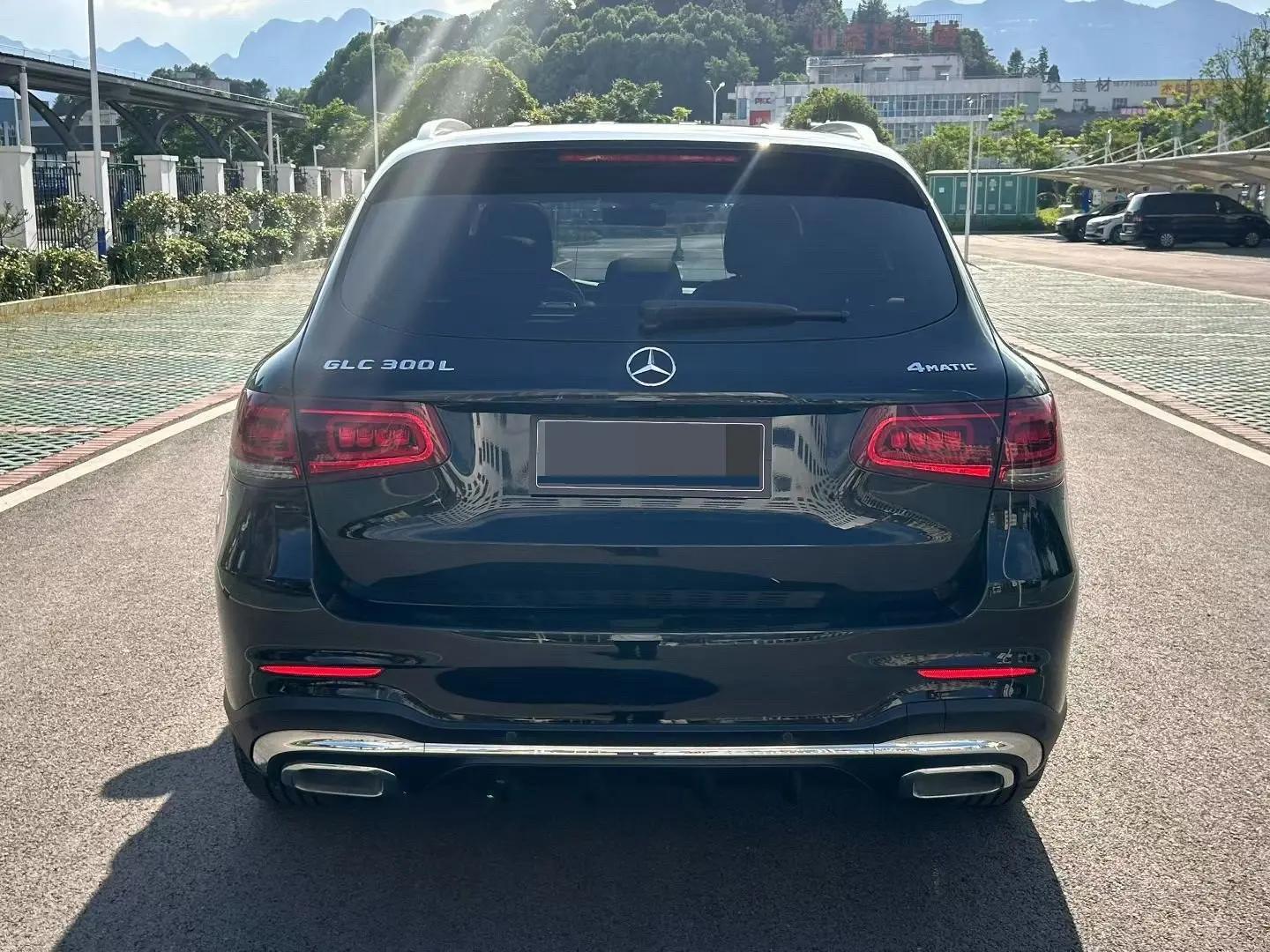 Mercedes Benz GLC 2022 to GLC 260 L 4MATIC Dynamic 8