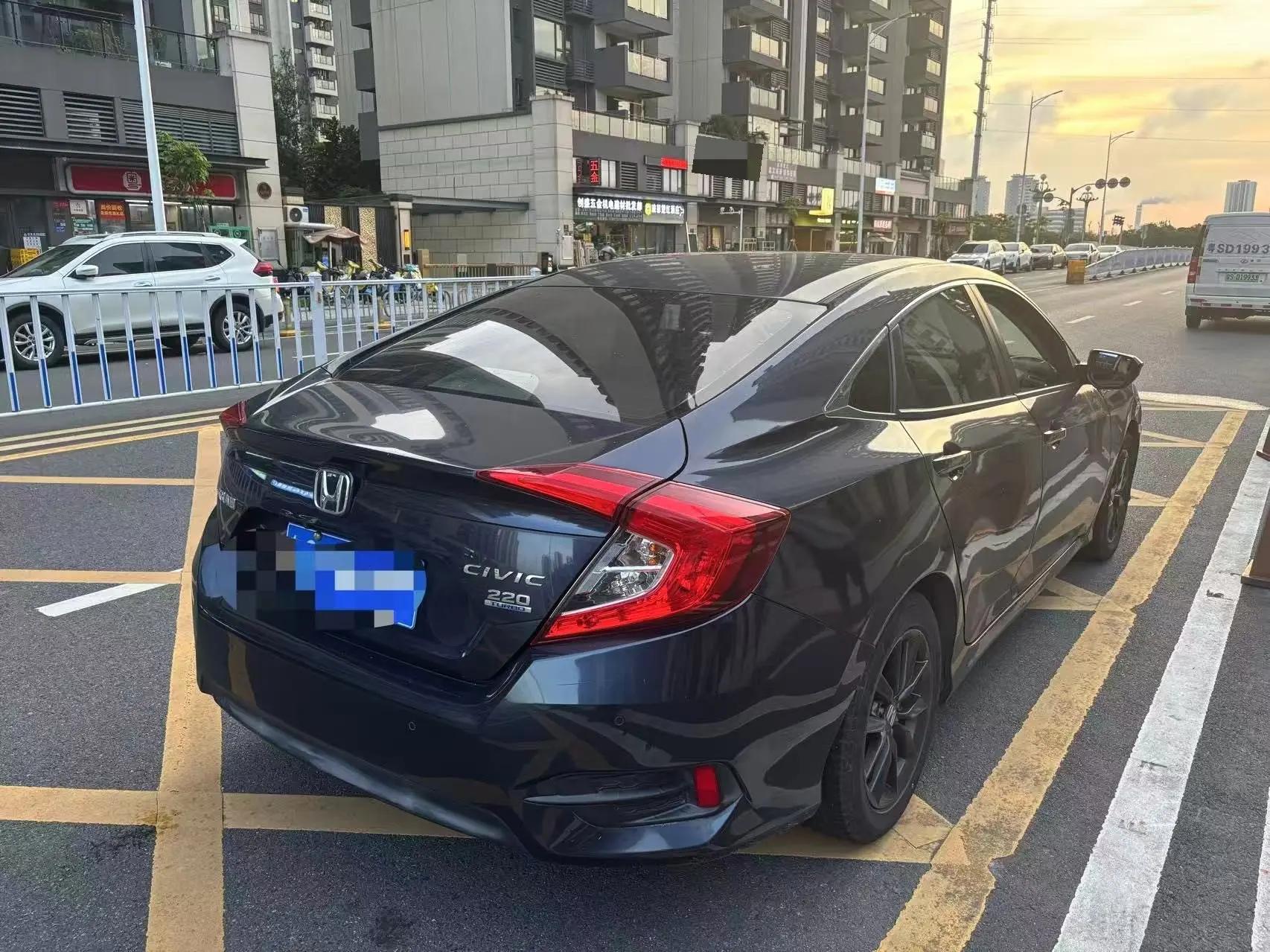 Civic 2019 220TURBO CVT Dynamic Edition National V 3