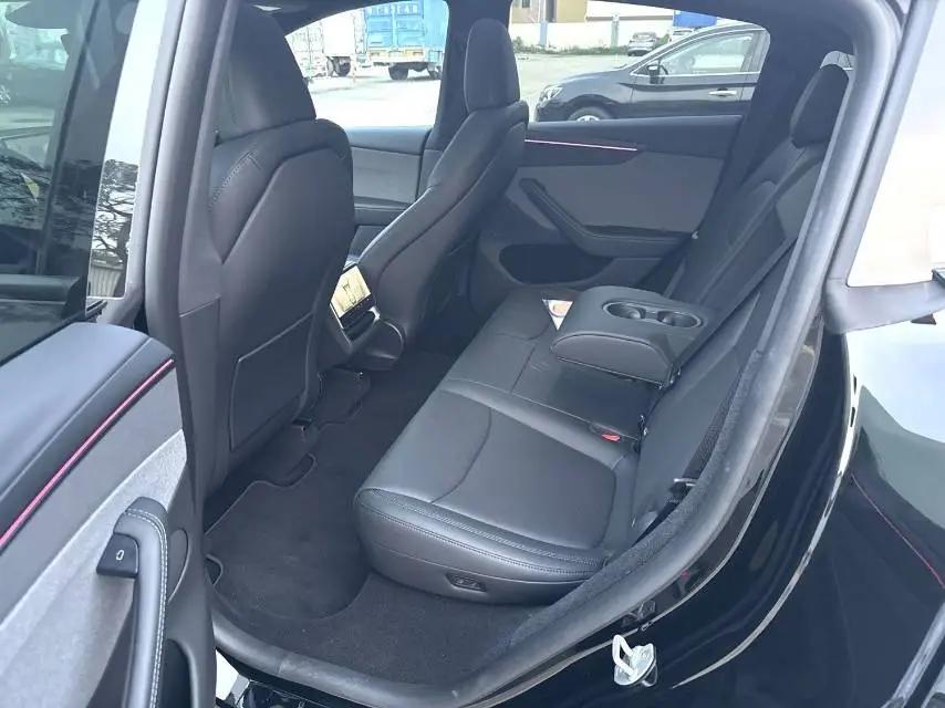 Tesla 2026 Model Y Rear-Wheel Drive Automatic 9