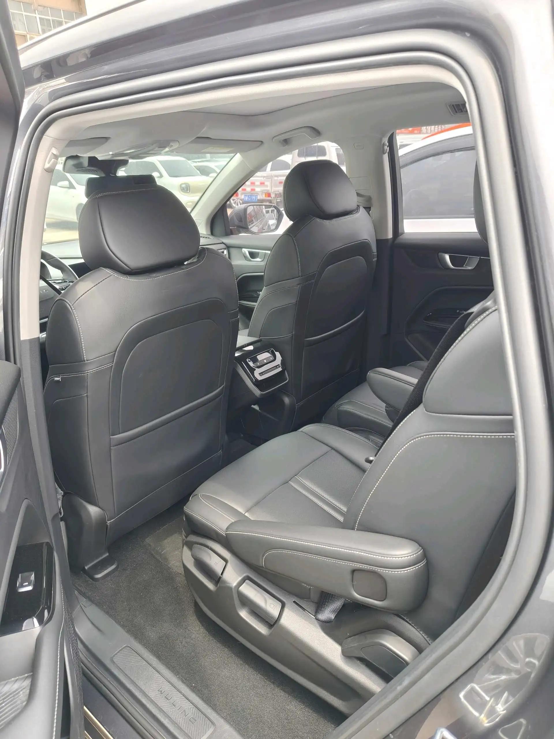 WuLing Capgemini 2022 1.5T CVT Flagship 6