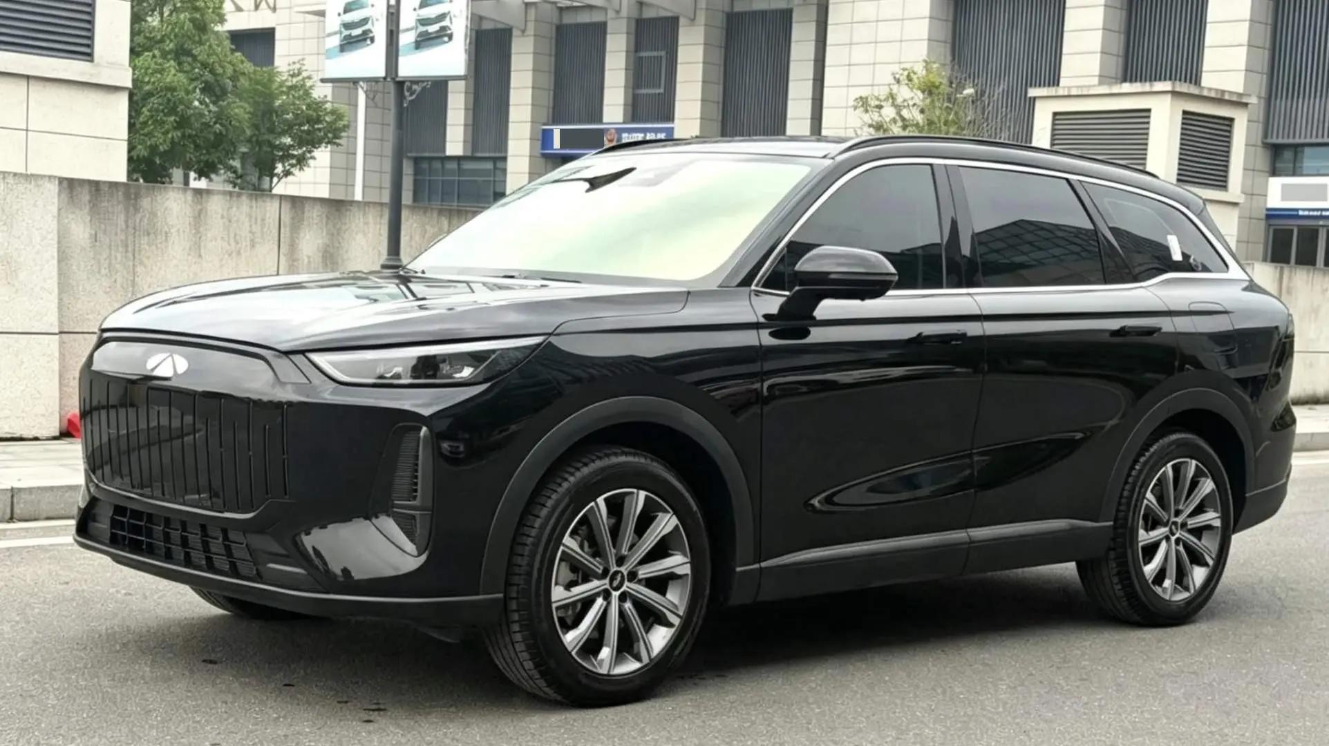 Открыть галерею: Chery 2025 Fengyun T9 C- DM 1.5T 120 Long Endurance Edition Honorable 5-seat Lithium Iron Phosphate Automatic Gear