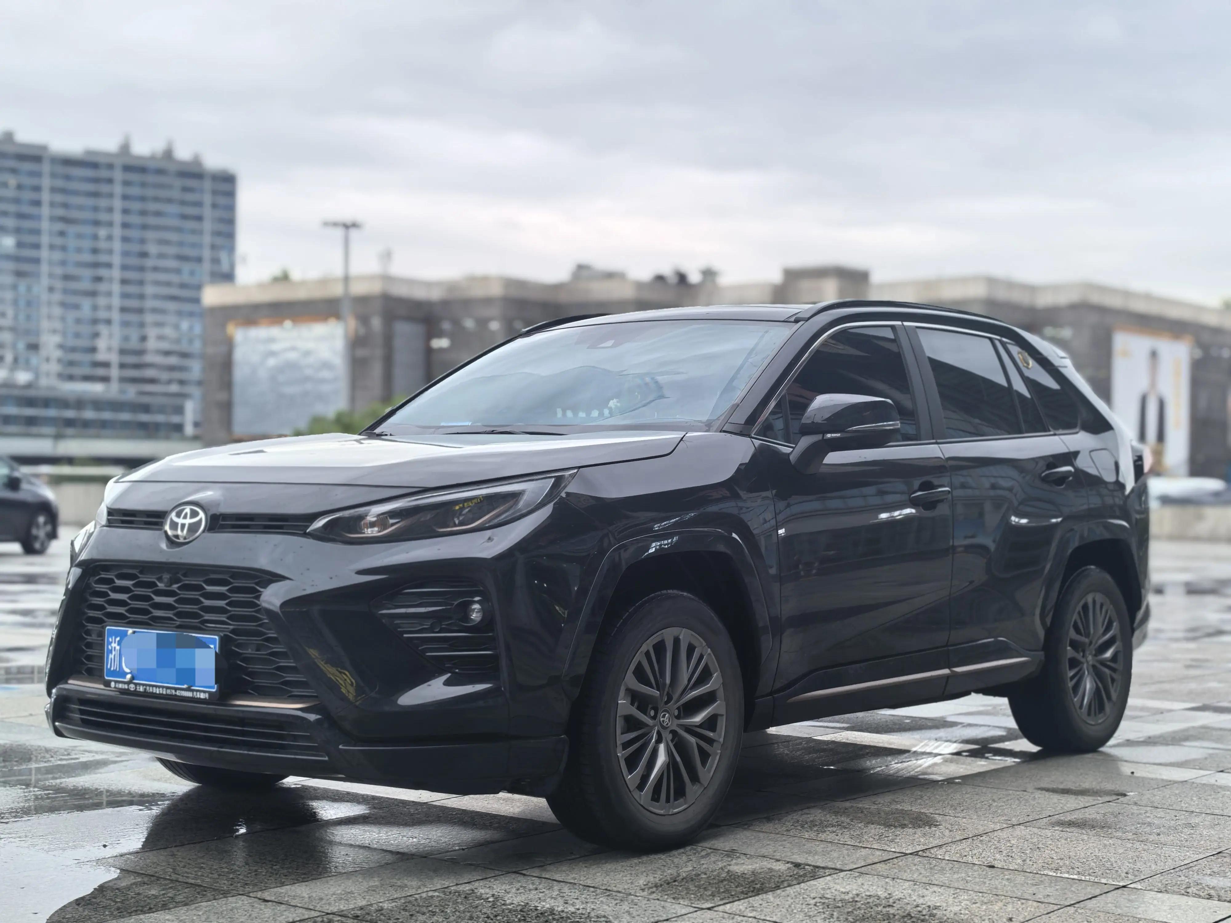 打开图片灯箱:Toyota 2024 Willanda 2.0 Stepless Two-Drive Luxury PLUS Edition Automatic Gear