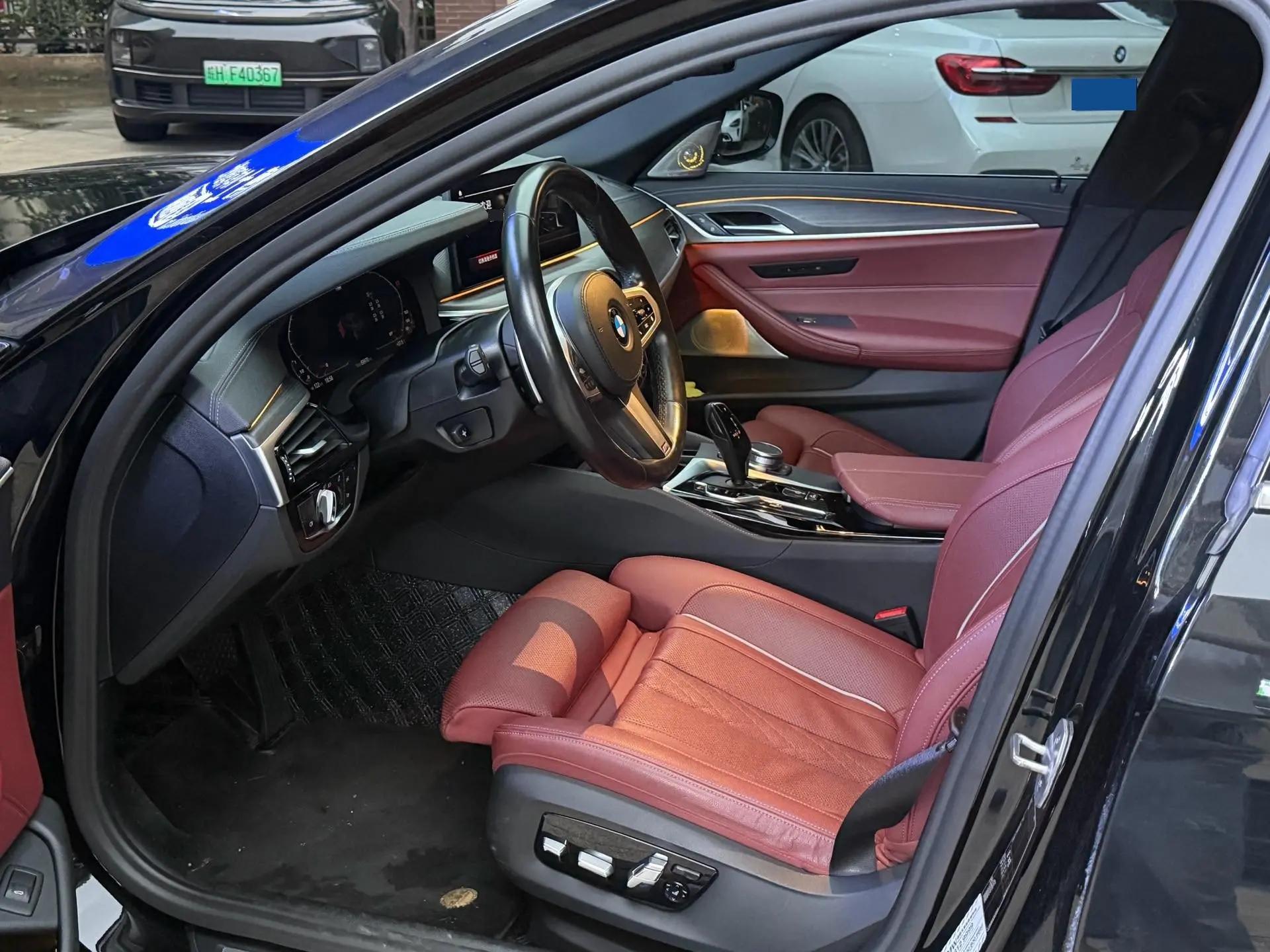 BMW 5 Series 2021 530Li Exclusive M Sports Suit 4