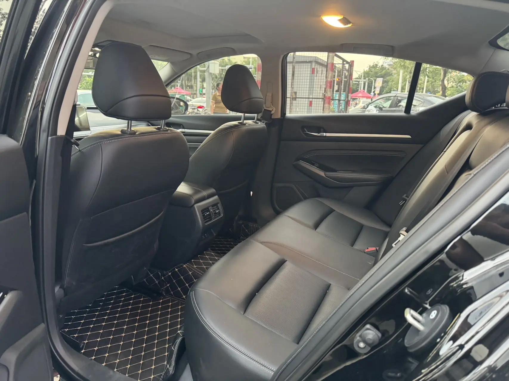 Nissan 2025 Teana 2.0 Stepless XL-TLS Pleasant Edition Automatic Gear 6