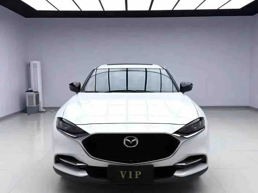 Mazda CX-4 2021 2.0L Automatic Two-Drive Blue Sky Vital Edition 2