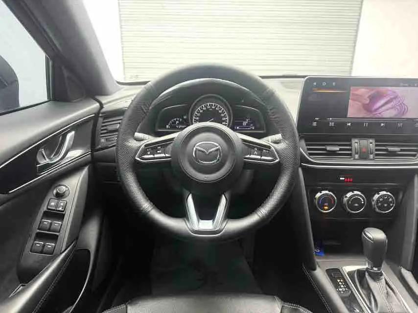 Mazda CX-4 2021 2.0L Automatic Two-Drive Blue Sky Vital Edition 4