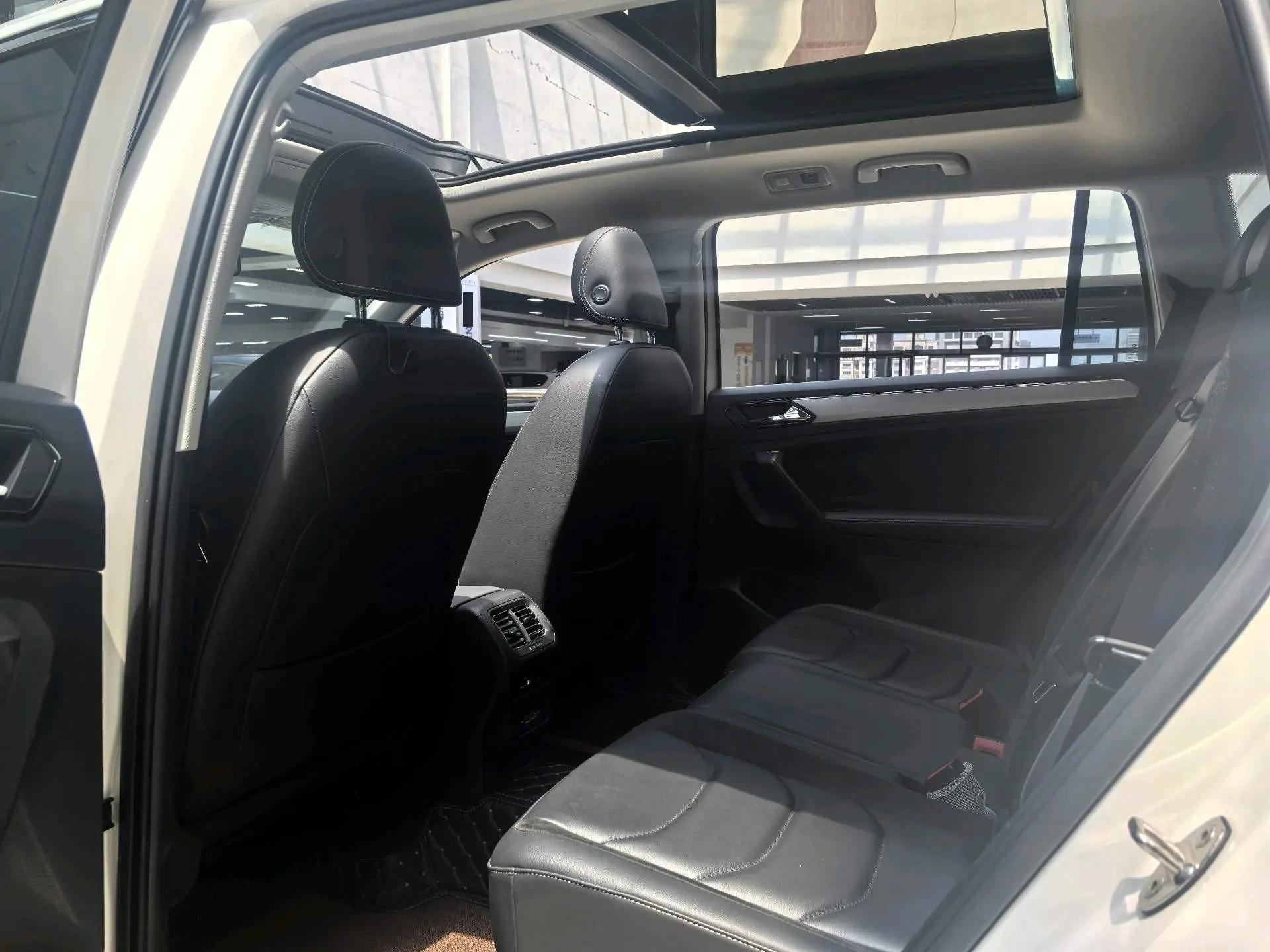 Tiguan L 2021 280TSI Automatic Two-Drive Smart Edition 5