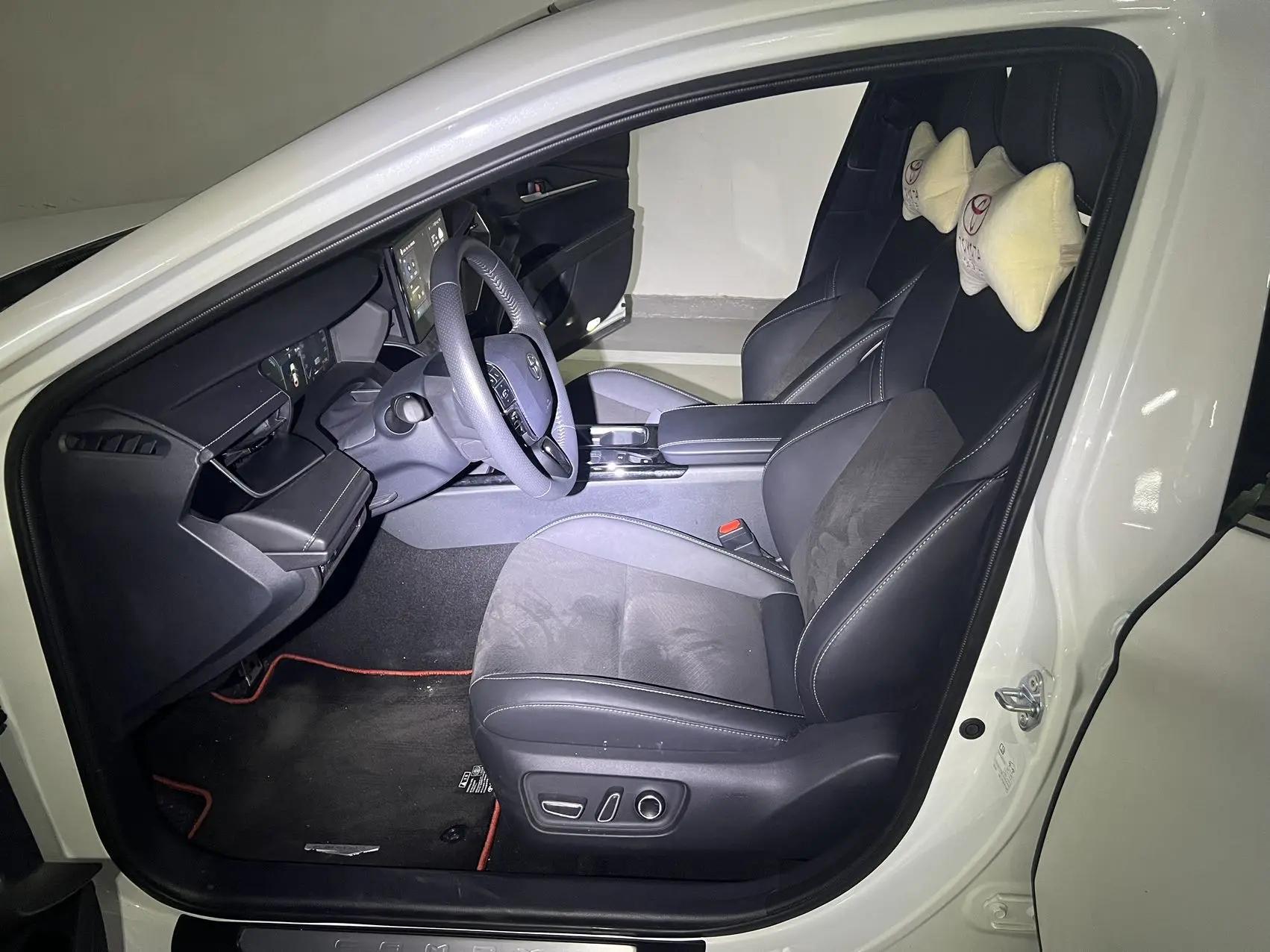 Toyota 2024 Camry Dual Engine 2.0HS Stepless Sports Edition Automatic Gear 6
