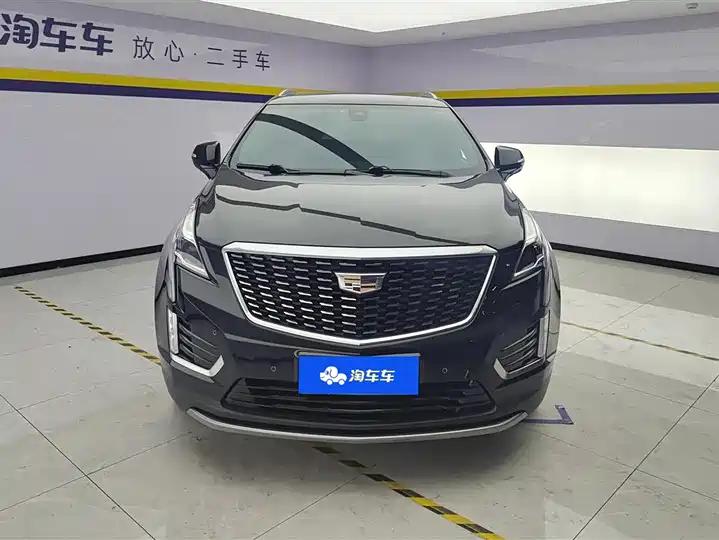 Cadillac XT5 2021 28T Luxury Model 2
