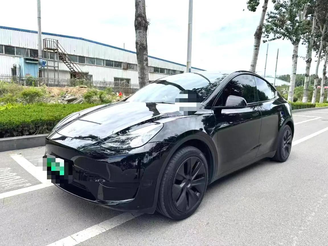 2024 Model Y Rear-Wheel Drive Edition