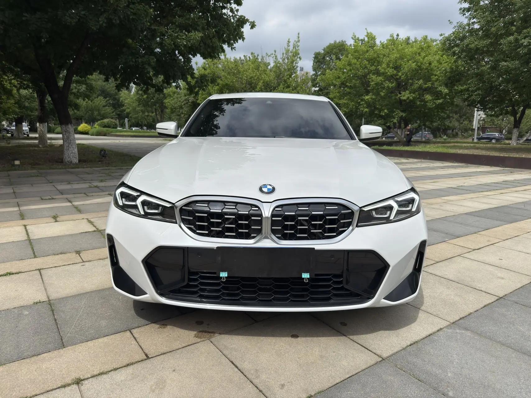BMW 3 Series 2023 model 325Li M Sport Package 2