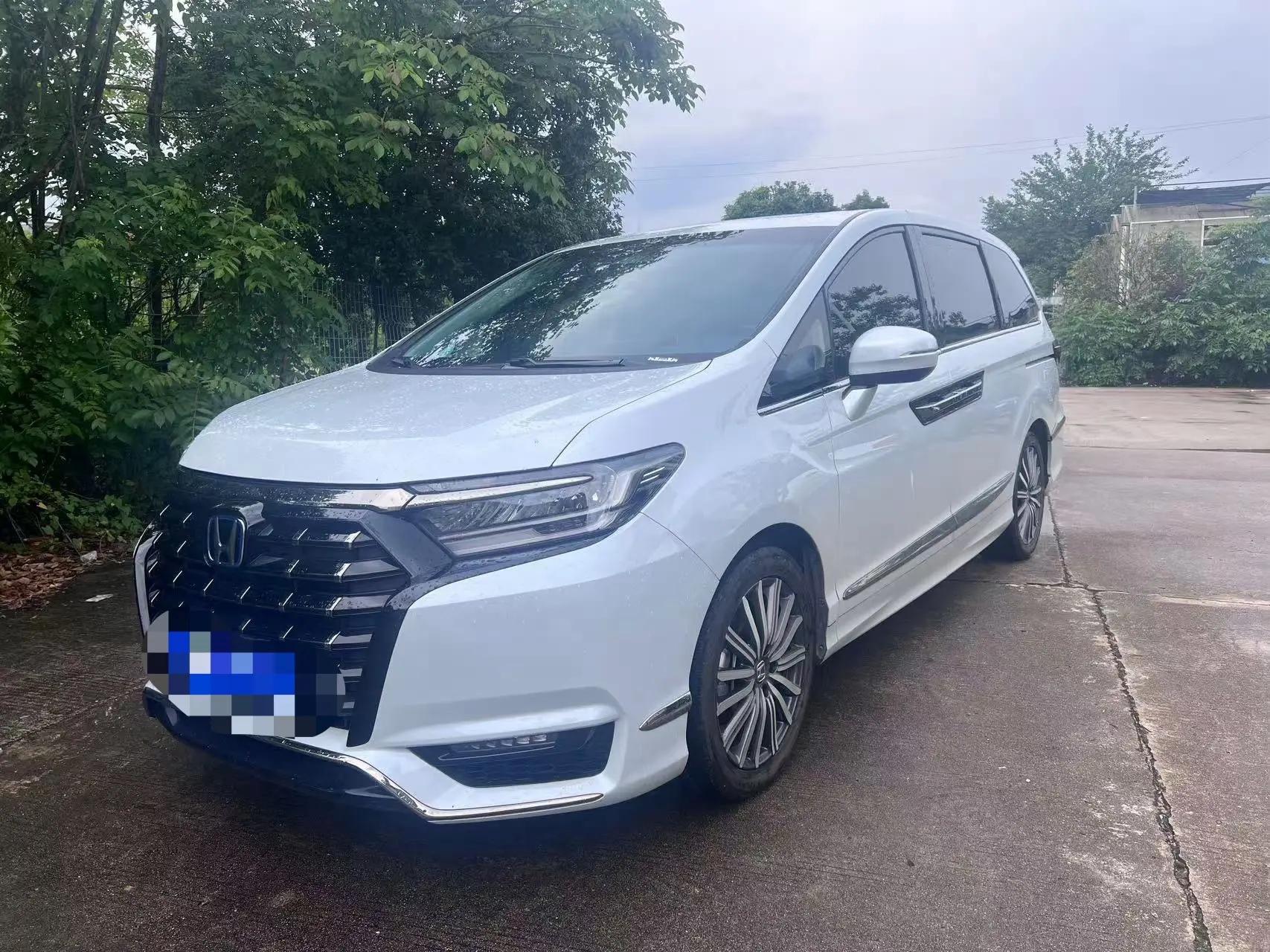 Honda 2024 Elysion e:HEV 2.0 CVT Luxury Edition Automatic