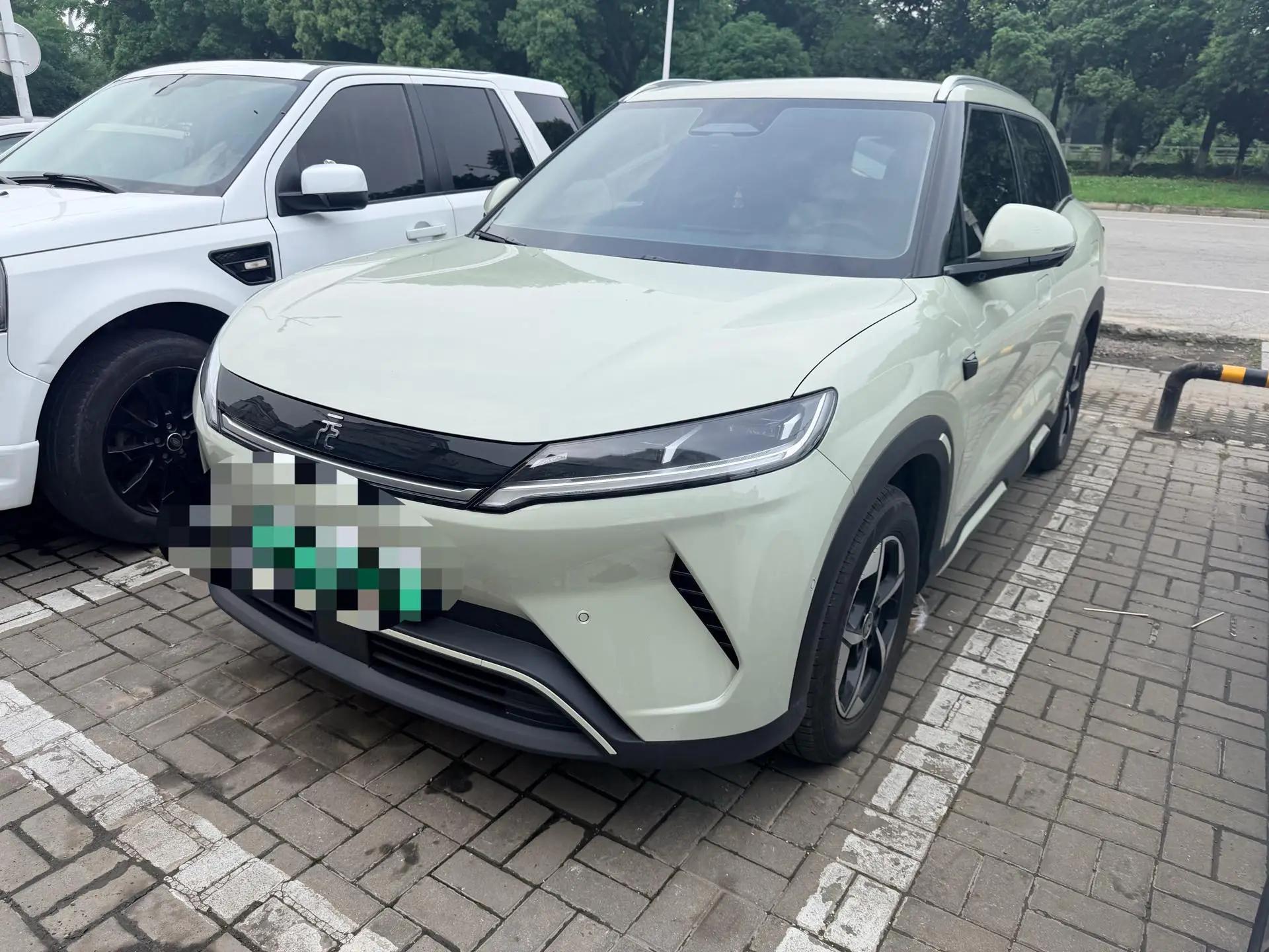 Open image lightbox: BYD 2025 Yuan UP Intelligent Driving Version 401KM Exceeding Type Automatic Transmission