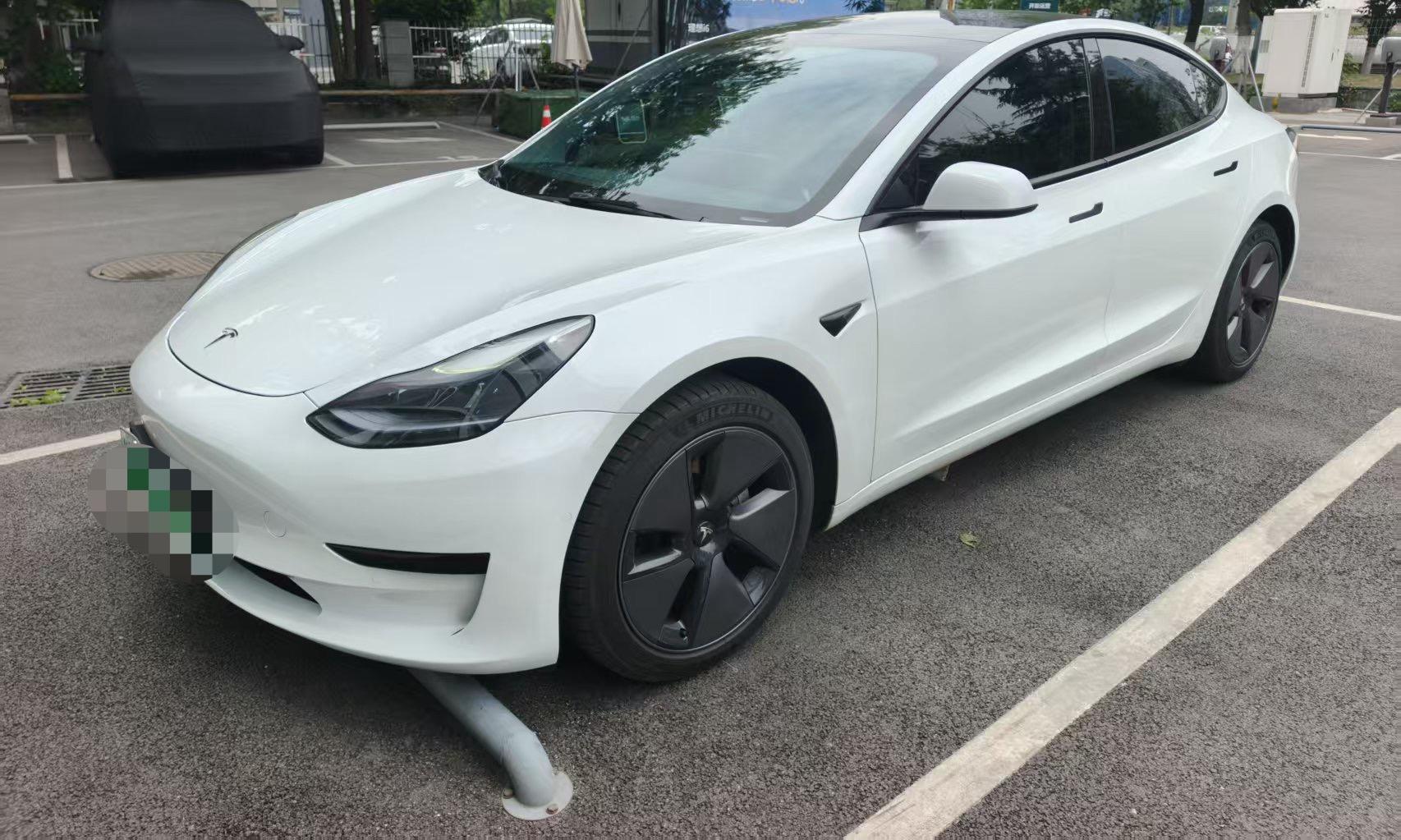 Model 3 2022 rear-wheel drive version