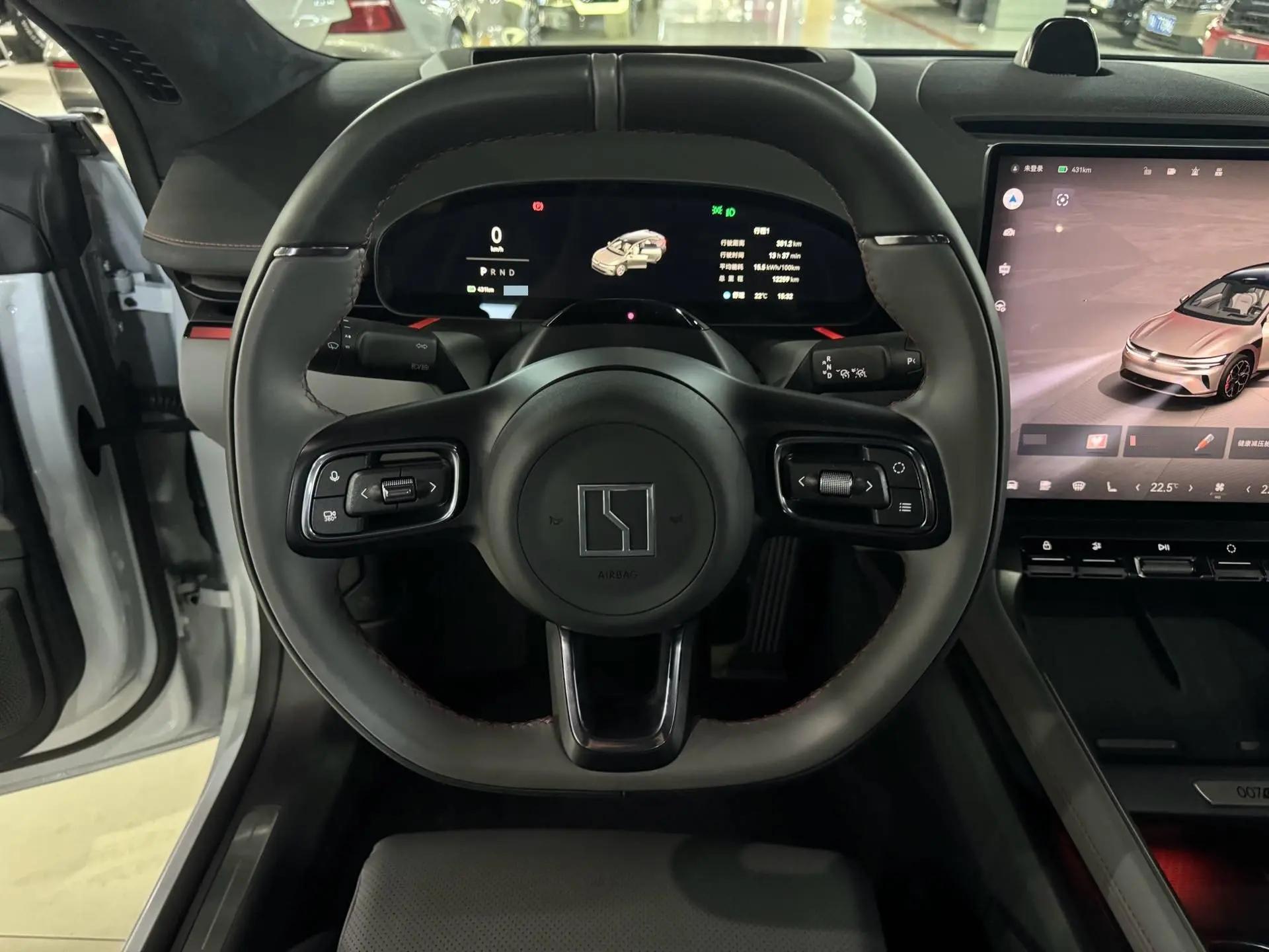 Zeekr 2025 Zeekr 007GT four-wheel drive intelligent driving version 75kWh automatic gear 7