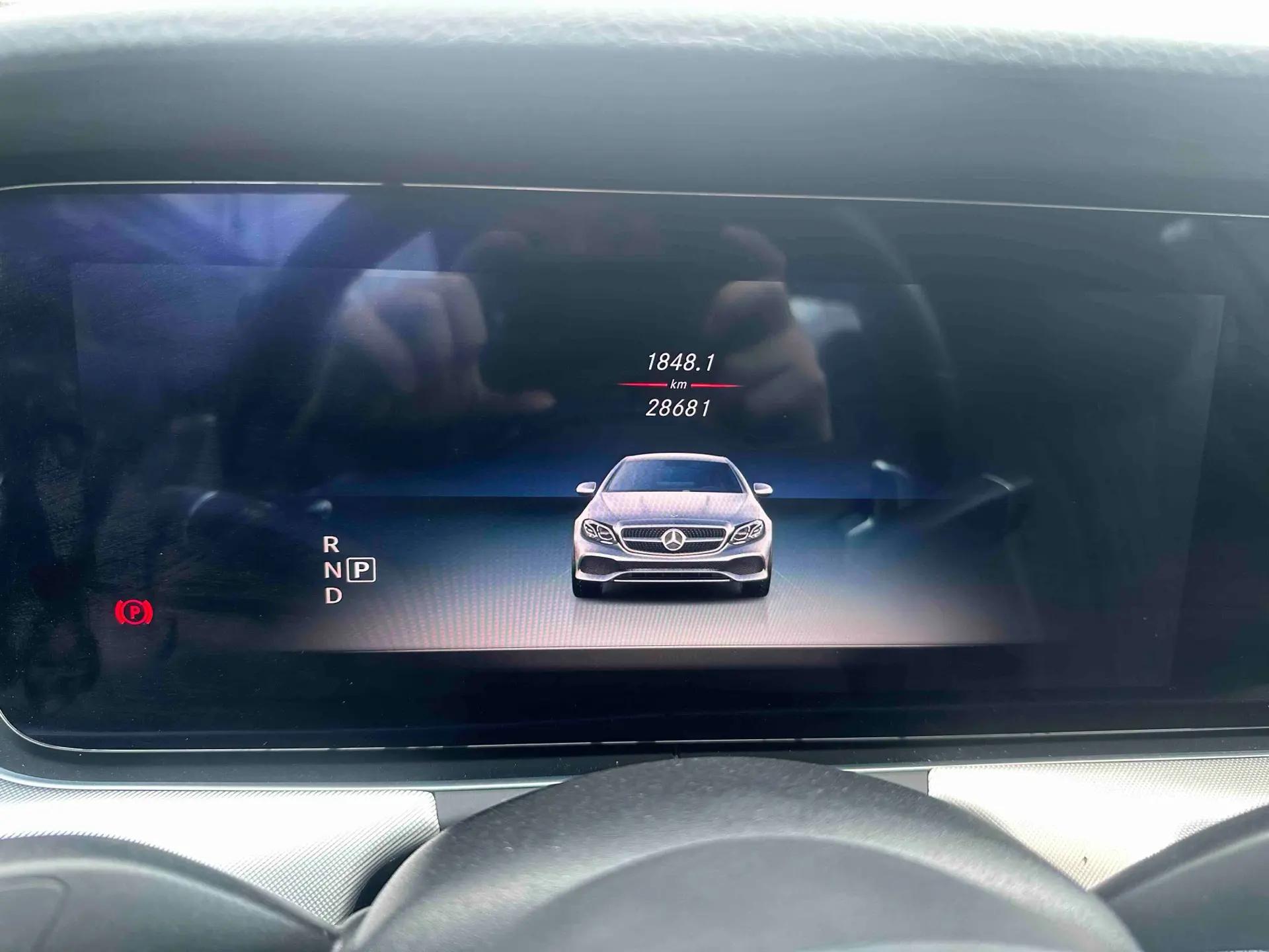 Mercedes Benz E-Class (Imported) 2020 E -260 Coupe 12