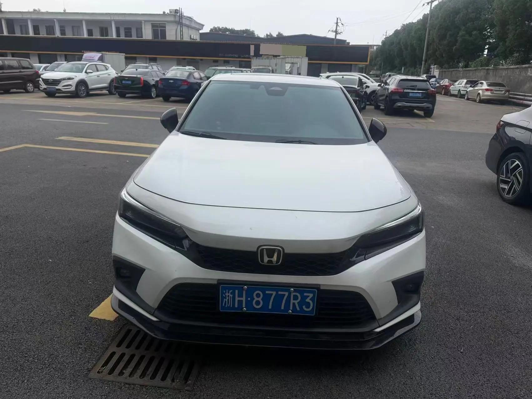 Civic 2022 240TURBO CVT Combustion Edition 2