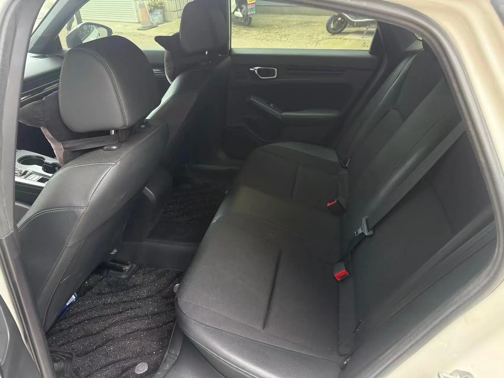 Civic 2022 240TURBO CVT Combustion Edition 3