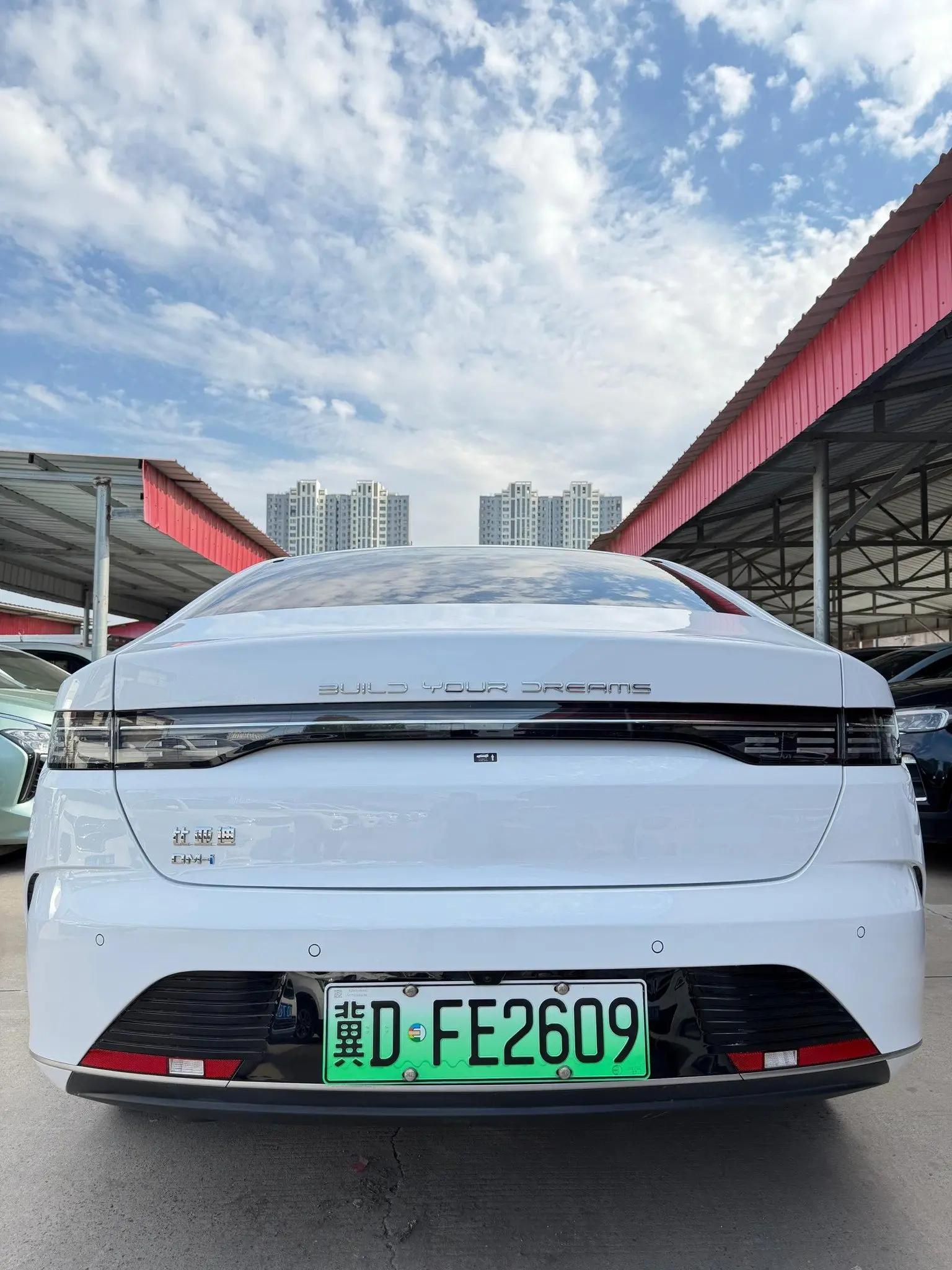 BYD 2024 Destroyer 05 DM-i 1.5 CVT Glory Edition 55KM Luxury Automatic 5