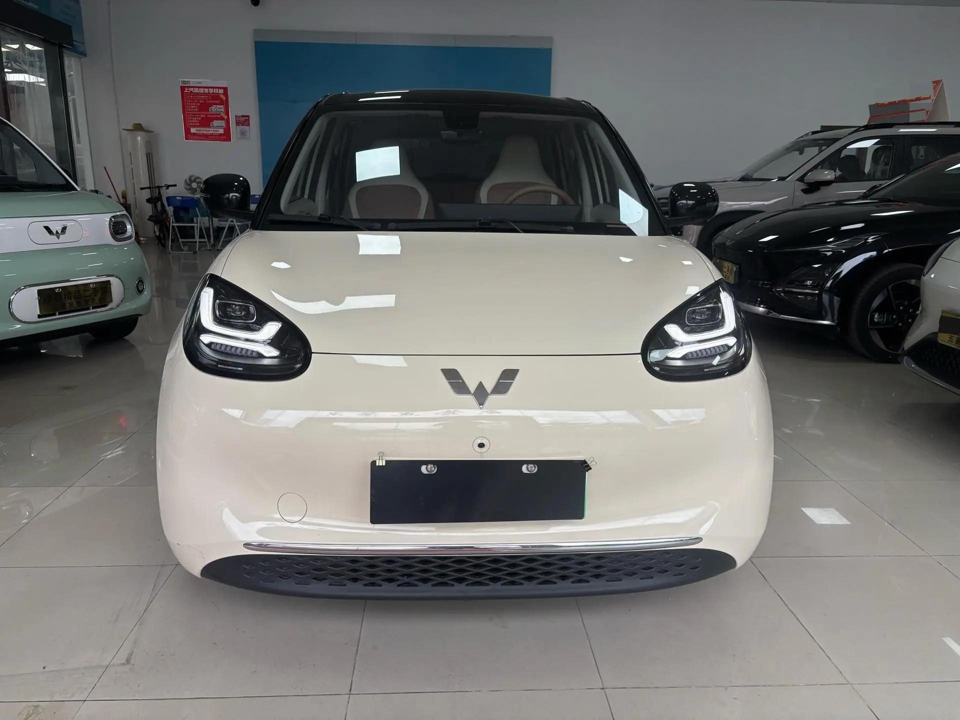 WuLing 2025 Plantronics 410km LingBox Exclusive Automatic Transmission 2