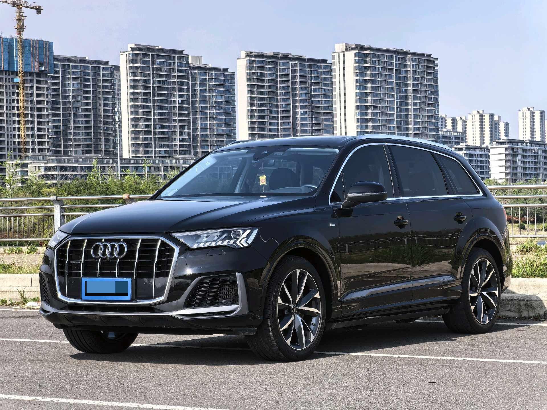 Audi Q7 (Imported) 2023 Q7 48V 3.0TFSI 55TFSI Quattro S line Sport Automatic