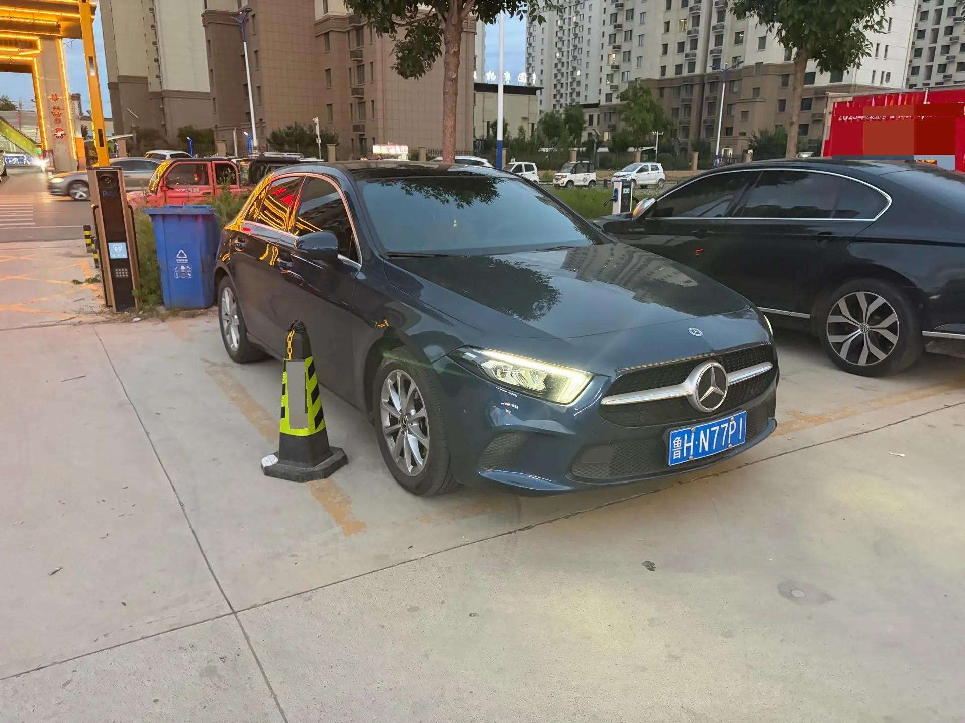 Mercedes Benz Class A (Imported) 2021 A 200 Fashion 3