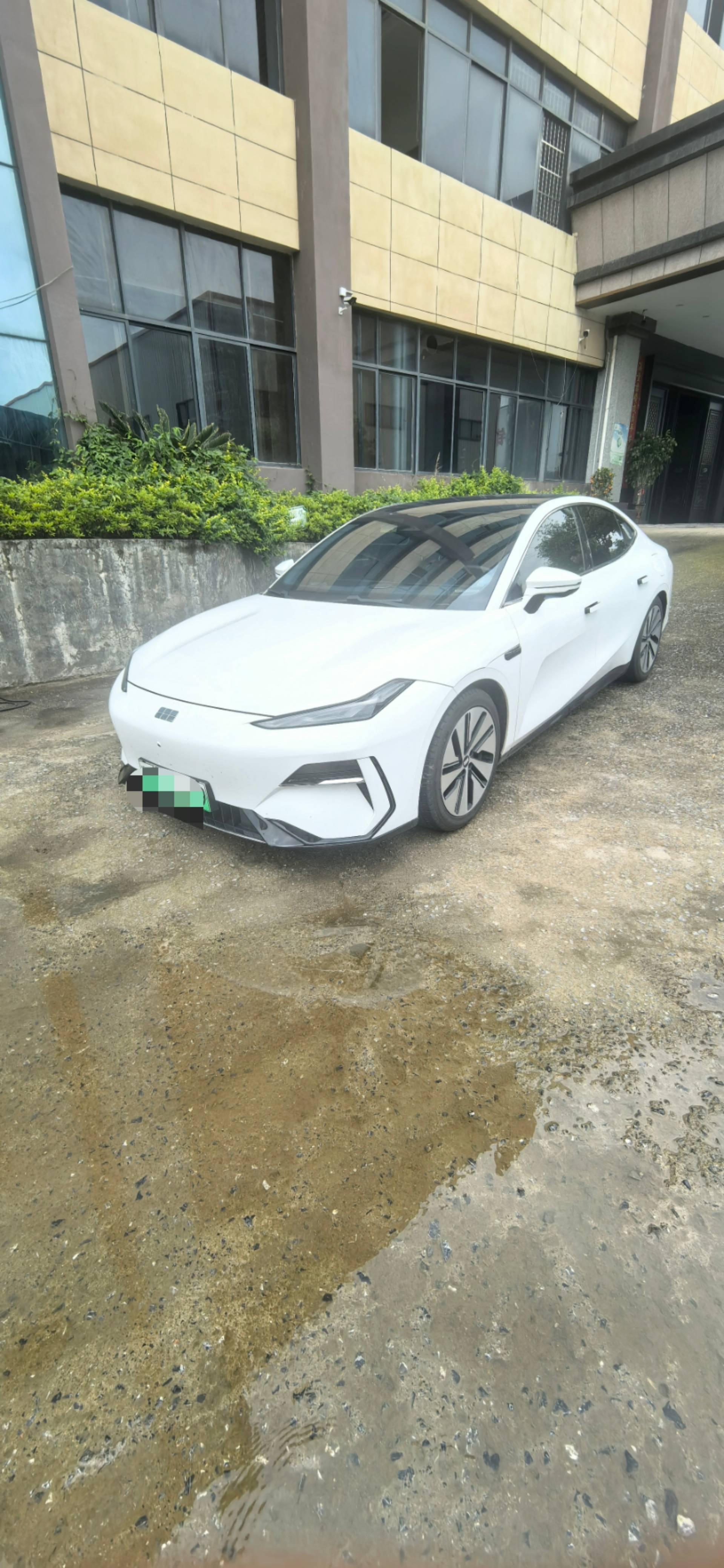 Galaxy E8 2024 665km Rear Drive Starship Sailing Edition