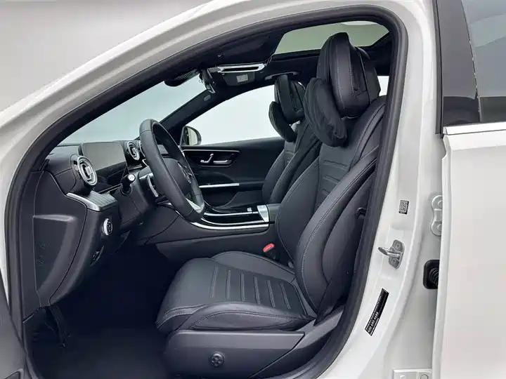 Mercedes Benz Class C 2024 C 260 L Sports Edition 19